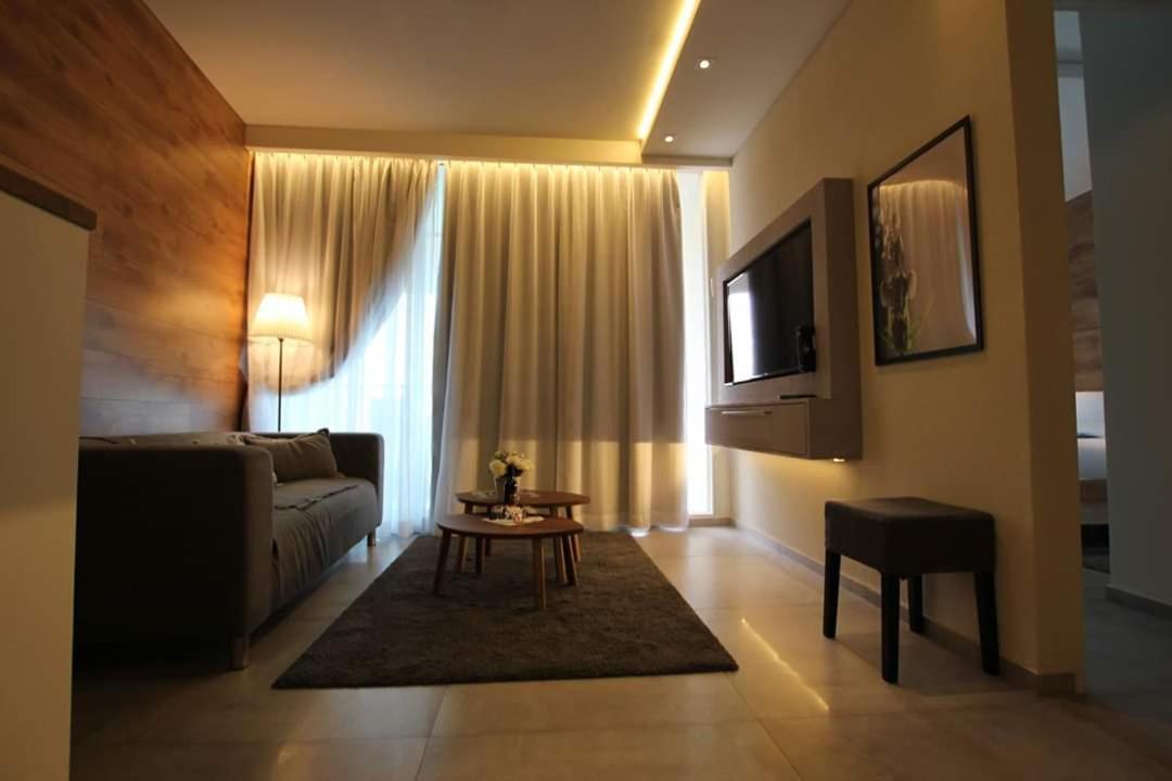 Neot Golf, Ziv'S Place Kayserya Dış mekan fotoğraf