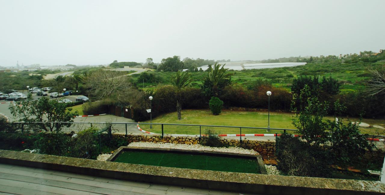 Neot Golf, Ziv'S Place Kayserya Dış mekan fotoğraf